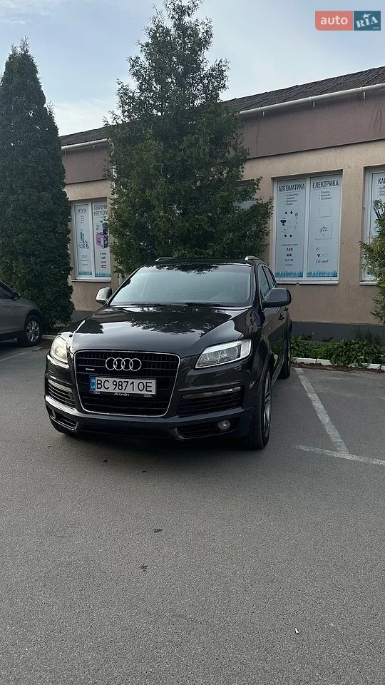2010 Audi Q7 - мініатюра 27