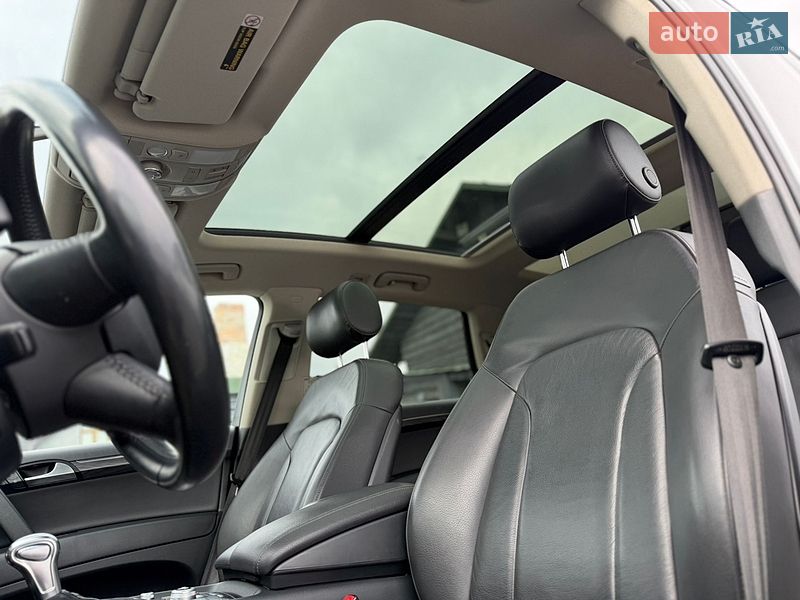 Внедорожник / Кроссовер Audi Q7 2014 в Ровно