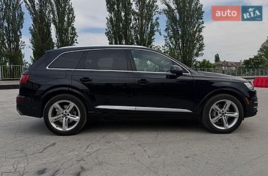 Внедорожник / Кроссовер Audi Q7 2018 в Киеве