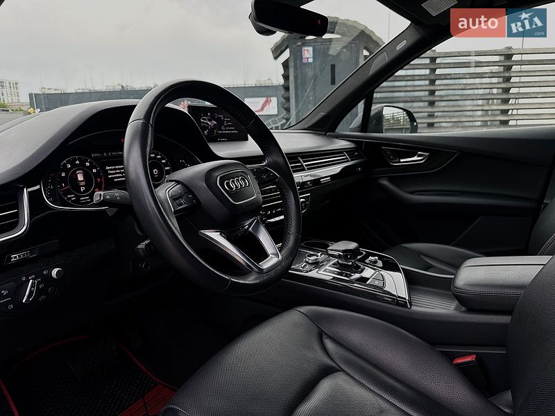 Внедорожник / Кроссовер Audi Q7 2018 в Киеве