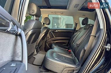 Позашляховик / Кросовер Audi Q7 2015 в Львові