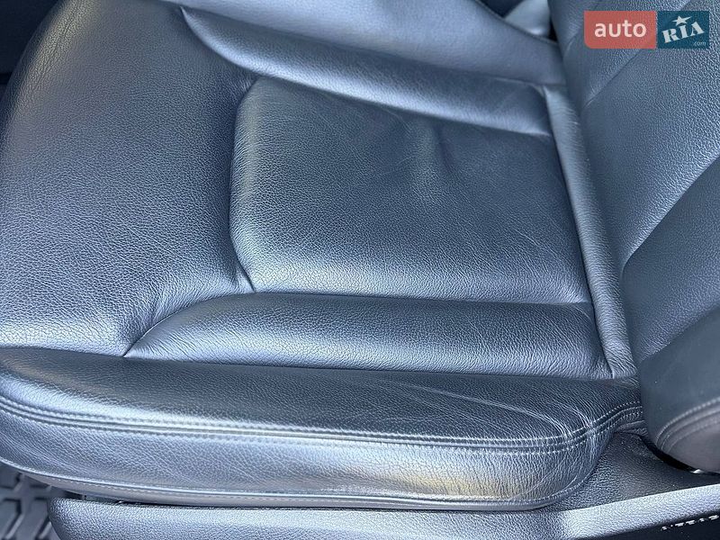Позашляховик / Кросовер Audi Q7 2019 в Дніпрі
