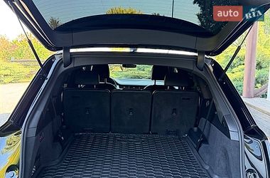 Позашляховик / Кросовер Audi Q7 2019 в Дніпрі