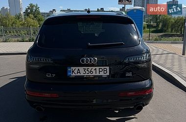 Внедорожник / Кроссовер Audi Q7 2012 в Киеве