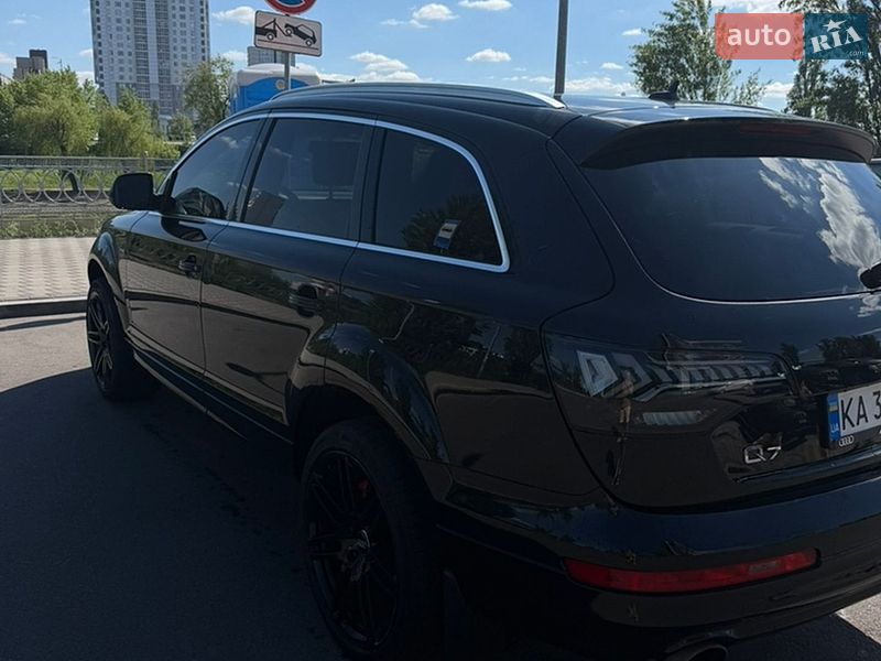 Внедорожник / Кроссовер Audi Q7 2012 в Киеве