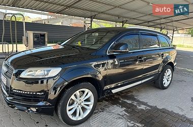 Внедорожник / Кроссовер Audi Q7 2006 в Сумах