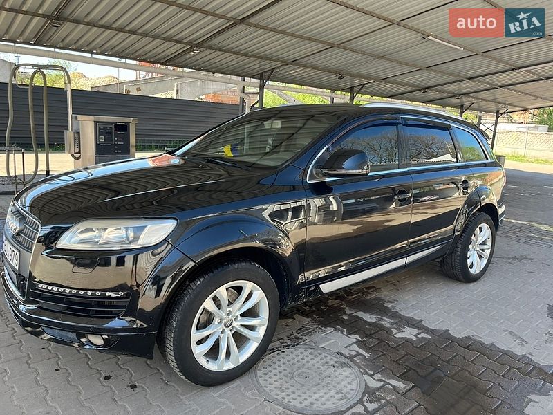 Внедорожник / Кроссовер Audi Q7 2006 в Сумах