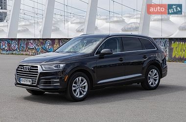 Внедорожник / Кроссовер Audi Q7 2016 в Киеве