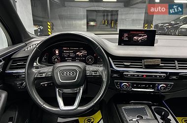Позашляховик / Кросовер Audi Q7 2018 в Чернівцях