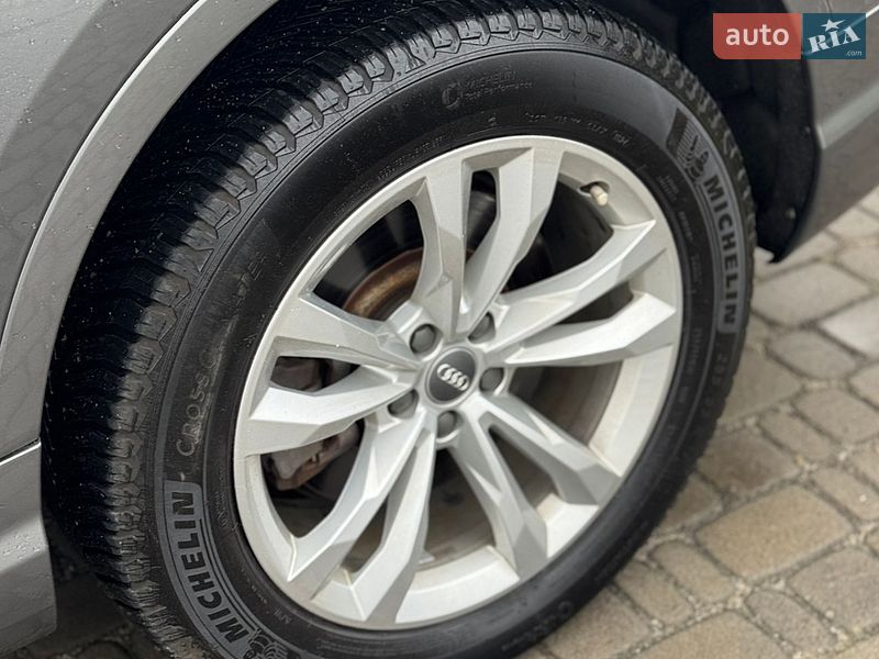 Внедорожник / Кроссовер Audi Q7 2018 в Львове