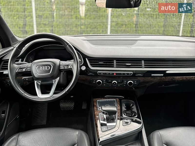 Внедорожник / Кроссовер Audi Q7 2018 в Львове