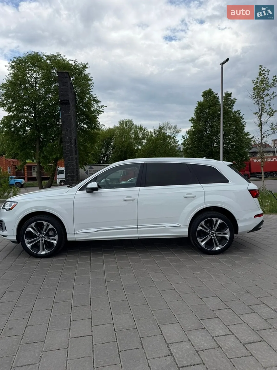 2021 Audi Q7 - мініатюра 8