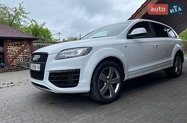 Внедорожник / Кроссовер Audi Q7 2015 в Рава-Русской