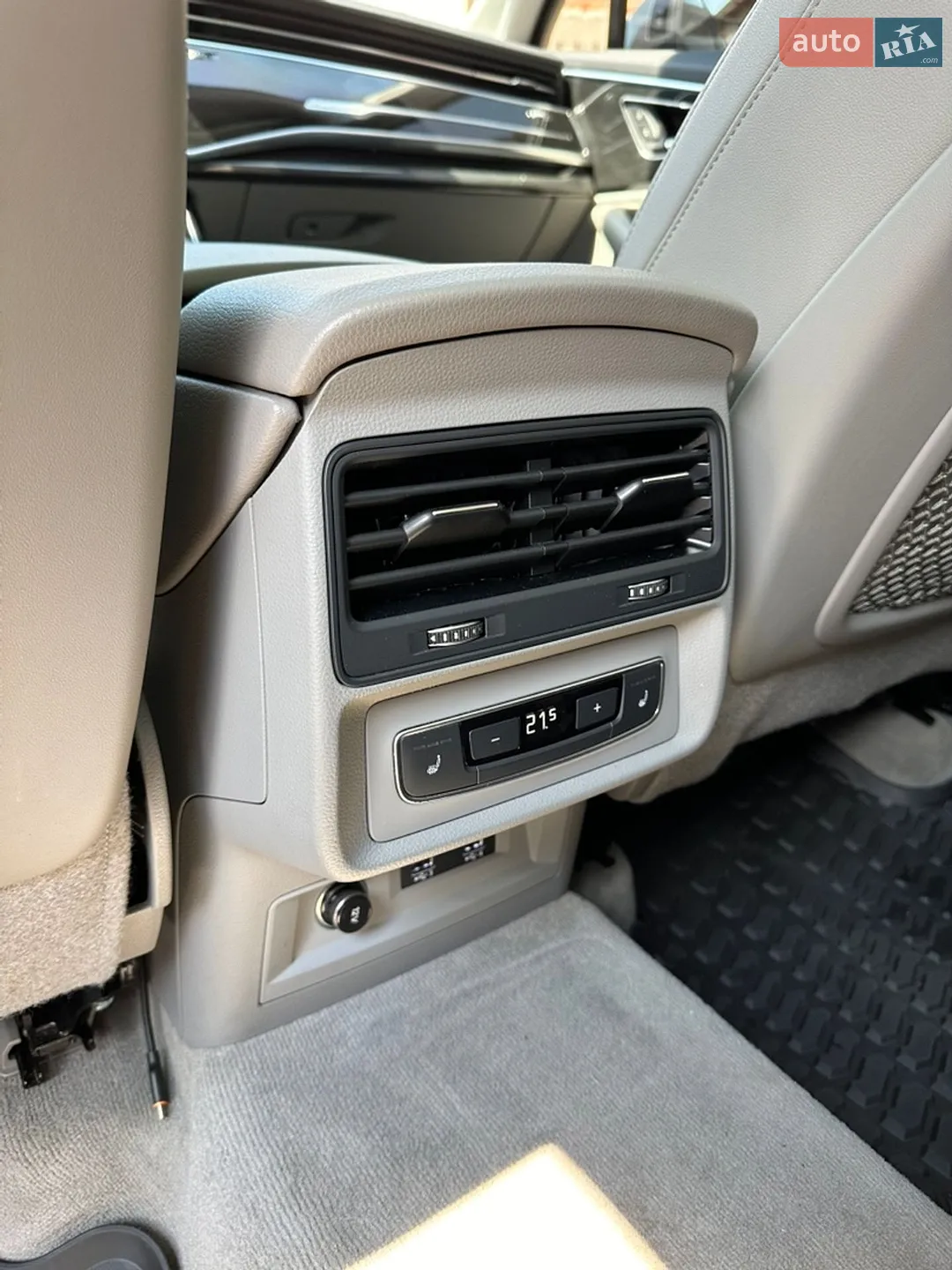 2020 Audi Q7 - мініатюра 18