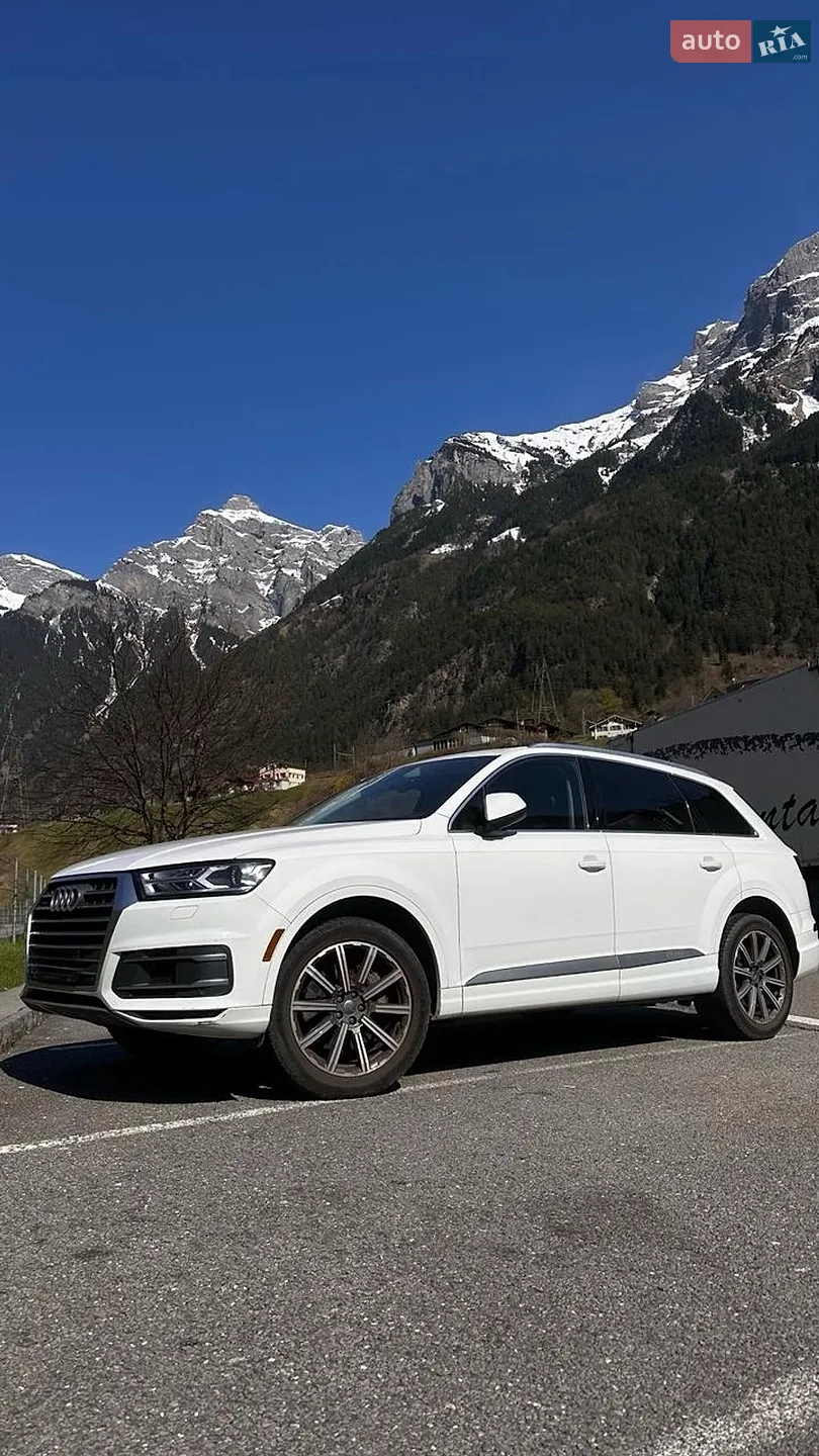 2018 Audi Q7 - фото 1