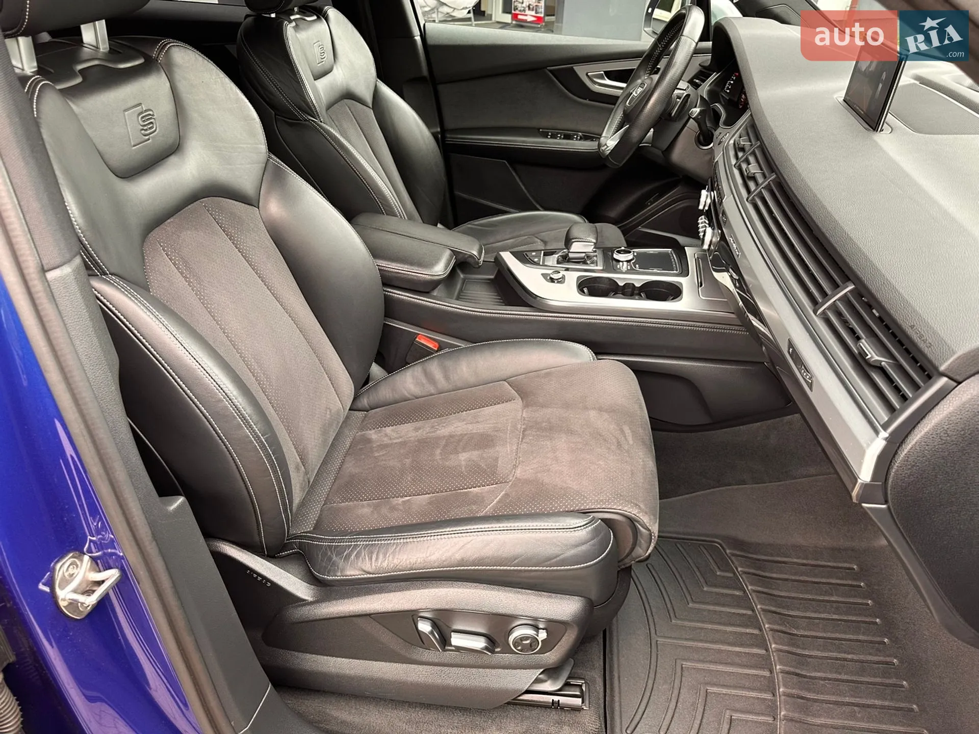 2017 Audi Q7 - мініатюра 28