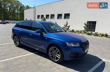 Внедорожник / Кроссовер Audi Q7 2017 в Луцке