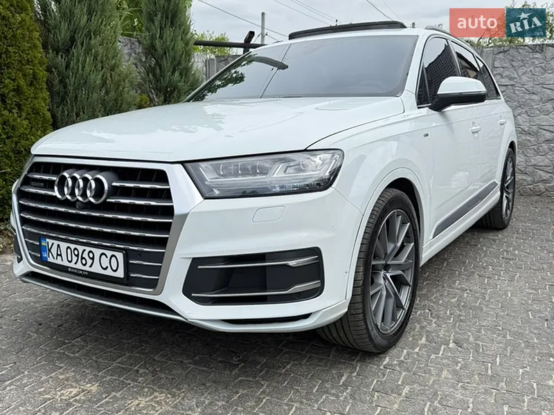Audi Q7