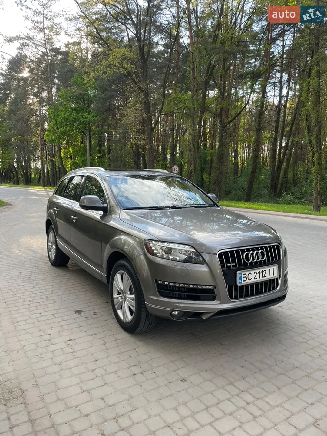 2010 Audi Q7 - мініатюра 4