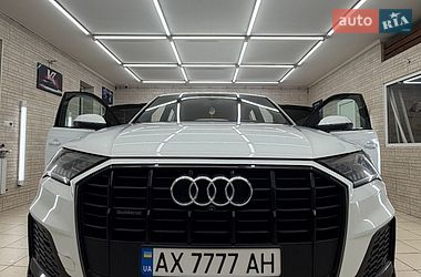Внедорожник / Кроссовер Audi Q7 2021 в Киеве