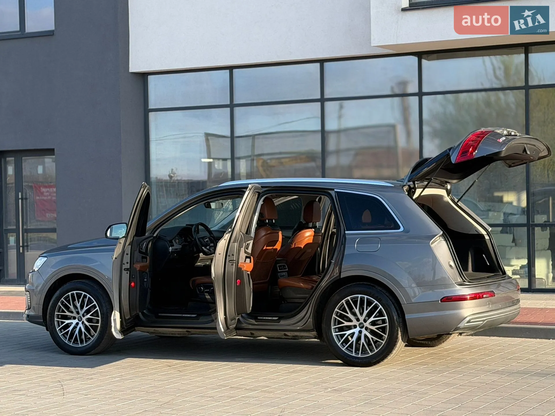 2016 Audi Q7 - мініатюра 20