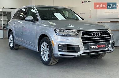 Внедорожник / Кроссовер Audi Q7 2017 в Киеве
