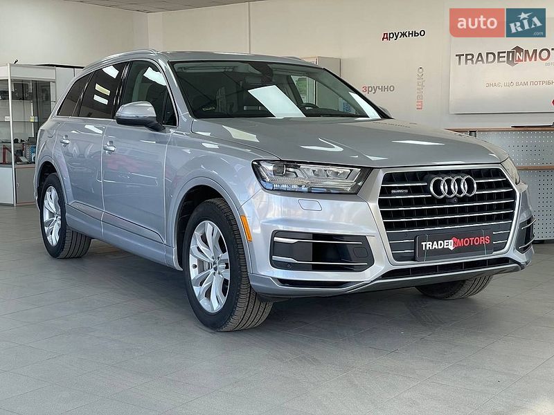 Внедорожник / Кроссовер Audi Q7 2017 в Киеве