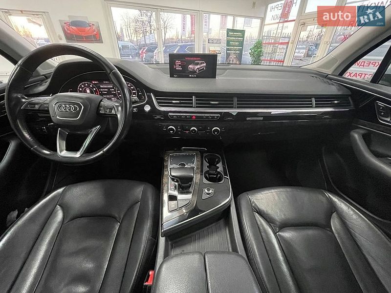Внедорожник / Кроссовер Audi Q7 2017 в Киеве