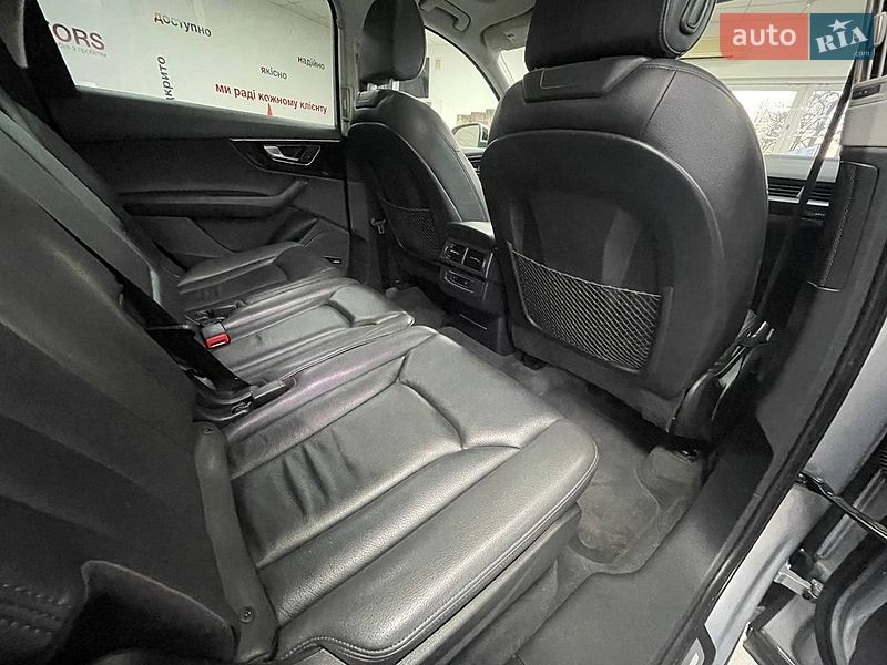 Внедорожник / Кроссовер Audi Q7 2017 в Киеве
