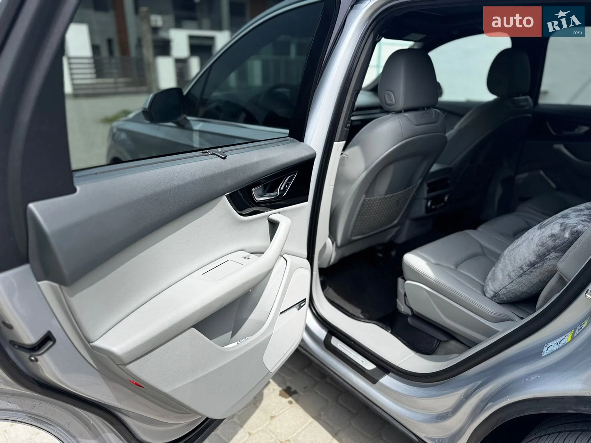 2017 Audi Q7 - мініатюра 87