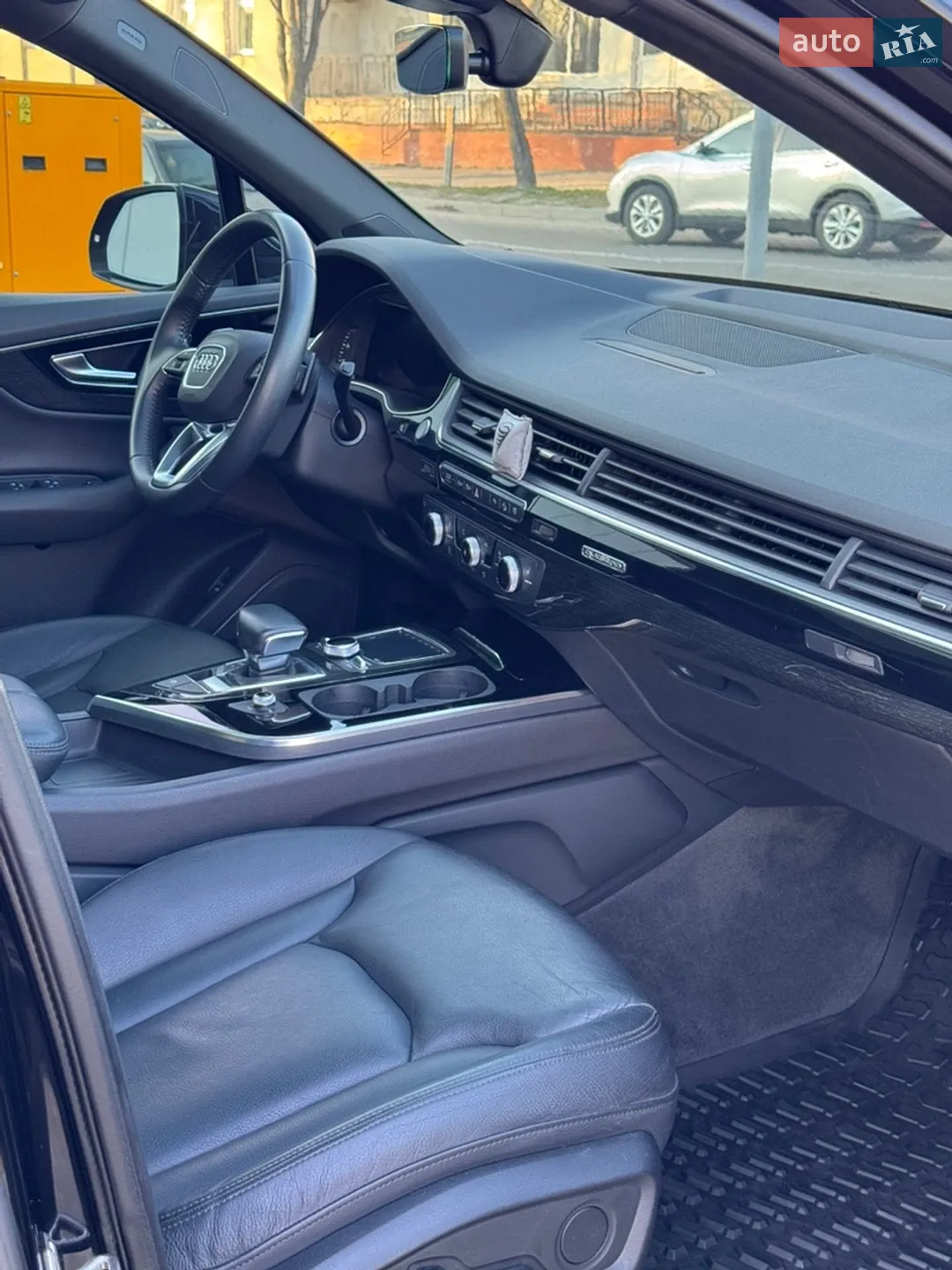 2019 Audi Q7 - мініатюра 15
