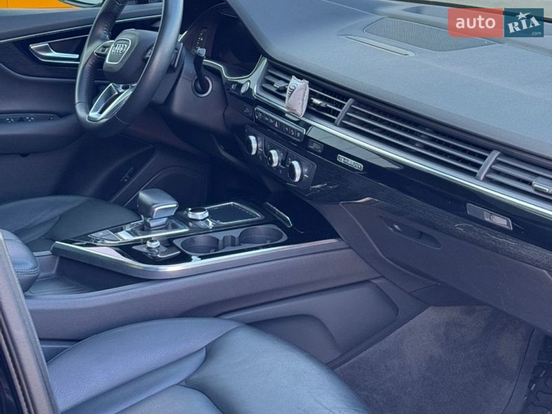 Внедорожник / Кроссовер Audi Q7 2019 в Фастове