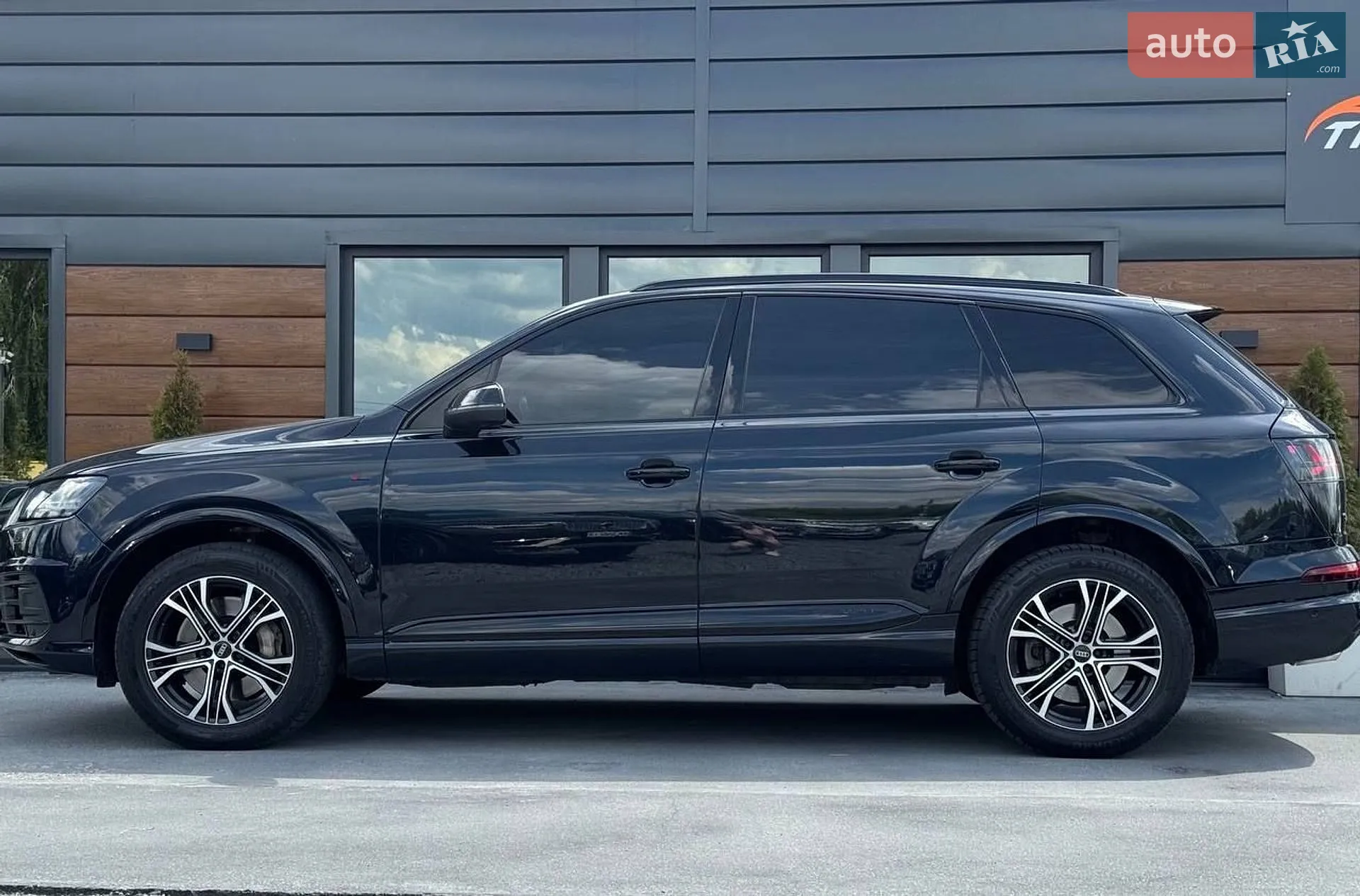 2017 Audi Q7 - мініатюра 13