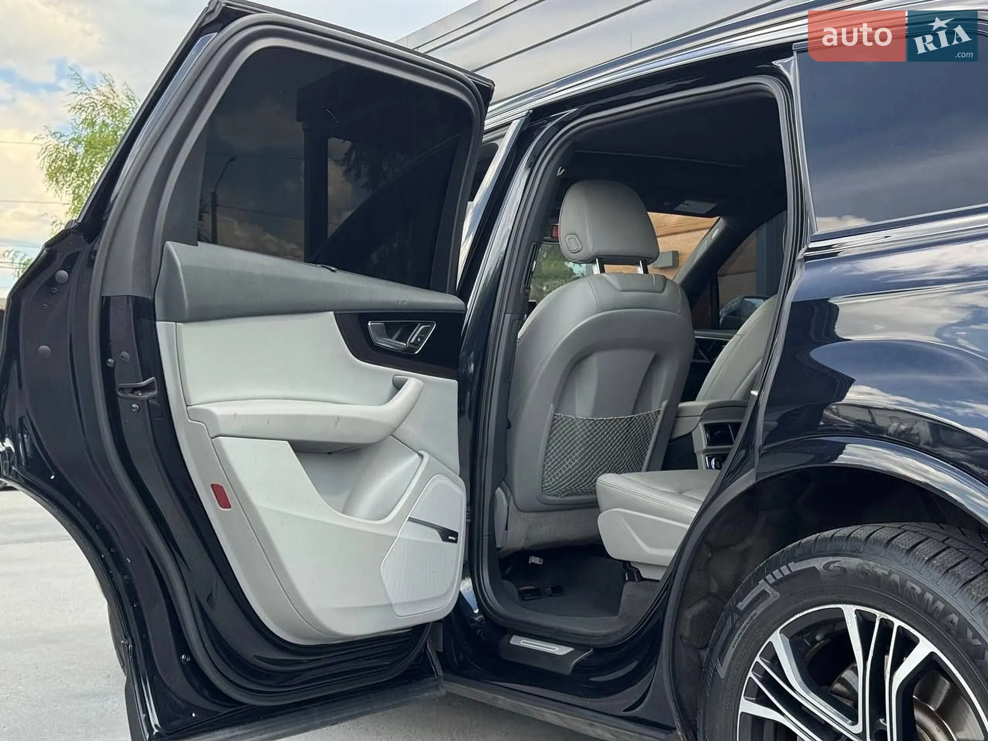 2017 Audi Q7 - мініатюра 54