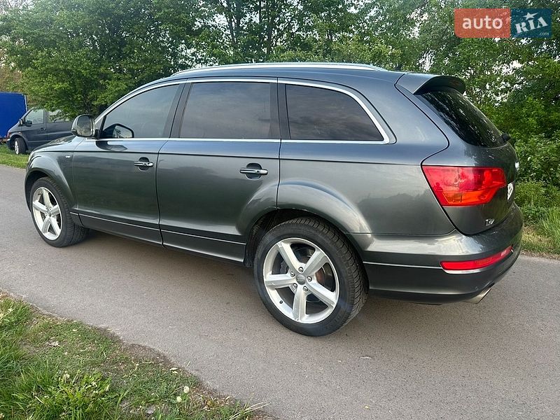 Внедорожник / Кроссовер Audi Q7 2007 в Луцке