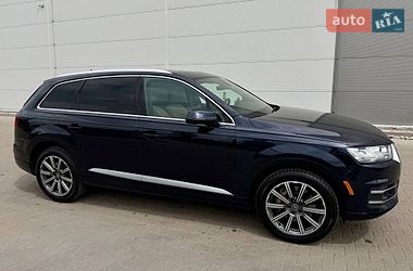 Внедорожник / Кроссовер Audi Q7 2017 в Киеве