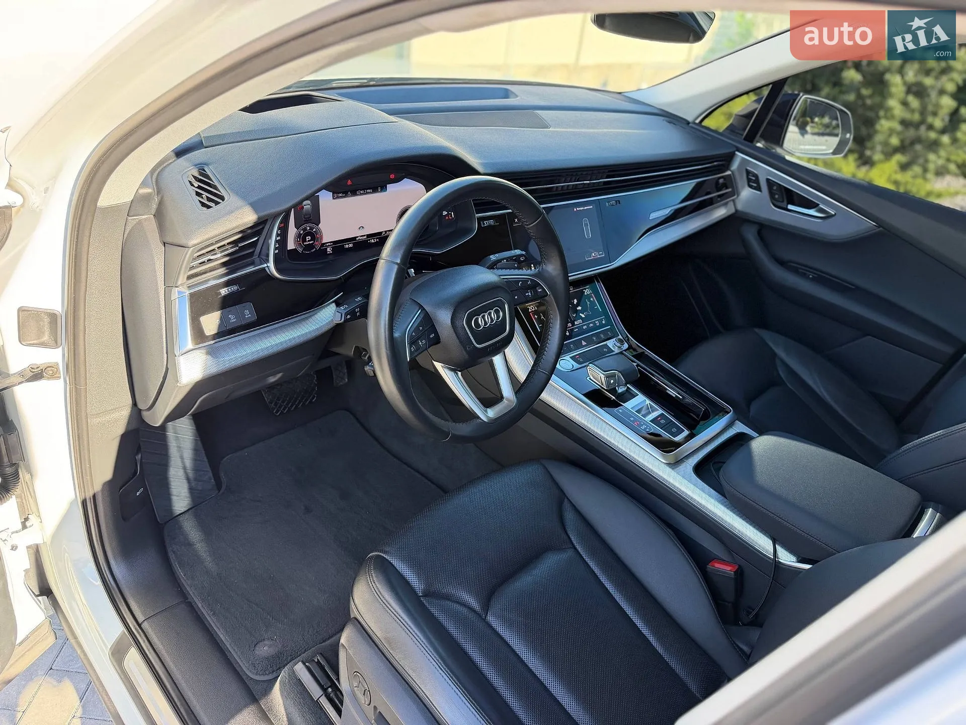 2020 Audi Q7 - мініатюра 21