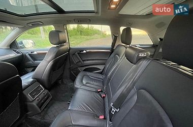 Внедорожник / Кроссовер Audi Q7 2012 в Ровно