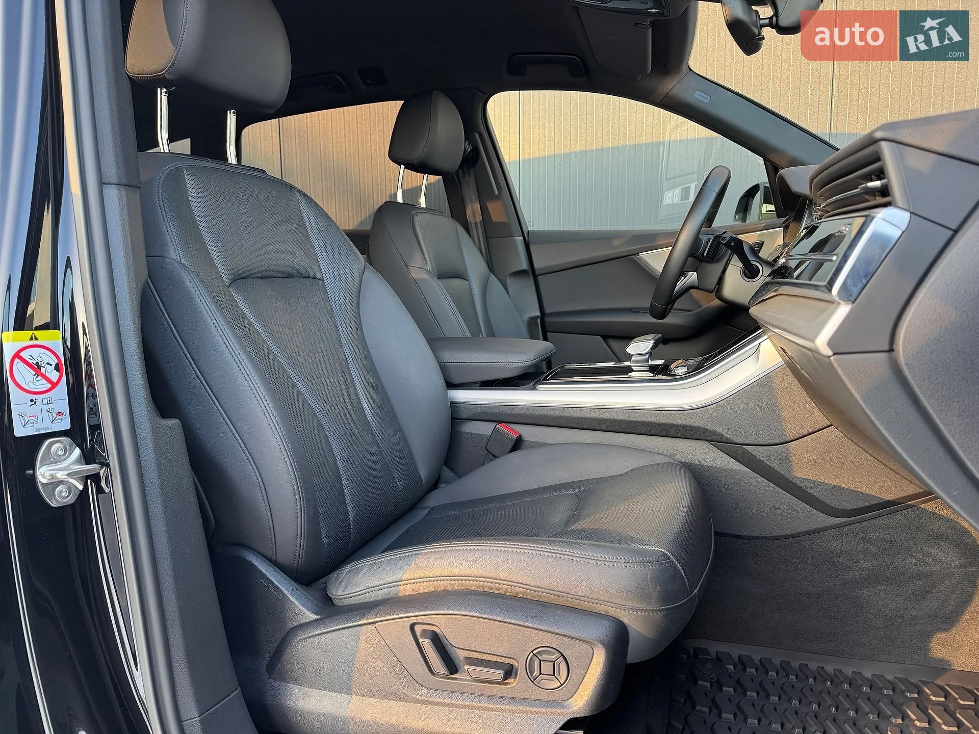2020 Audi Q7 - мініатюра 23