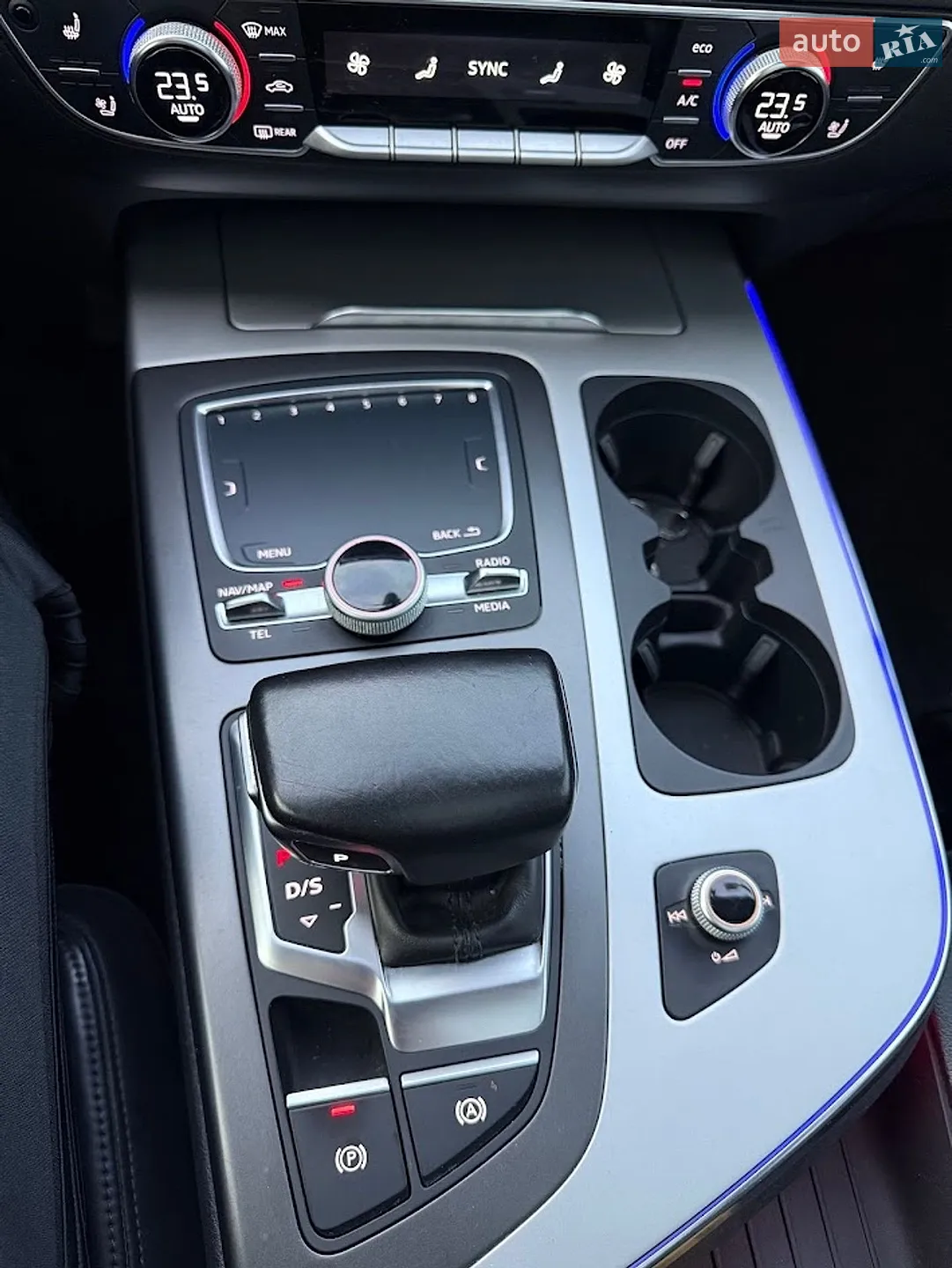 2016 Audi Q7 - мініатюра 23