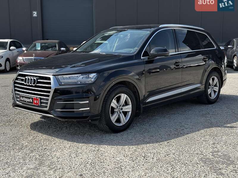 Позашляховик / Кросовер Audi Q7 2018 в Львові