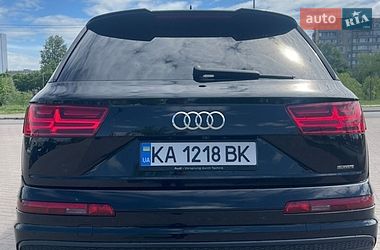 Внедорожник / Кроссовер Audi Q7 2017 в Киеве