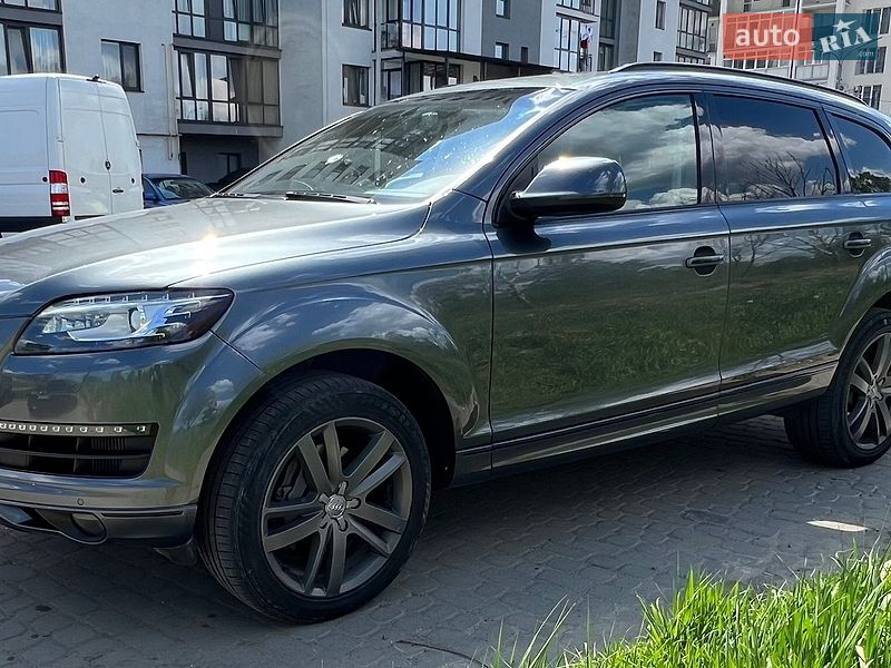 Позашляховик / Кросовер Audi Q7 2012 в Львові