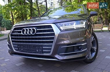 Позашляховик / Кросовер Audi Q7 2015 в Трускавці