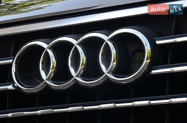 Позашляховик / Кросовер Audi Q7 2015 в Трускавці