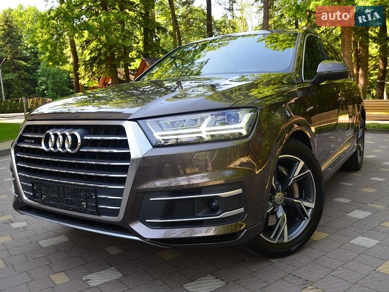 Позашляховик / Кросовер Audi Q7 2015 в Трускавці