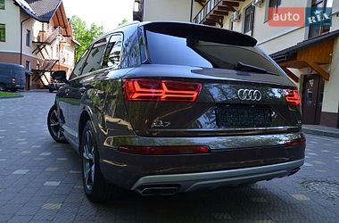 Позашляховик / Кросовер Audi Q7 2015 в Трускавці
