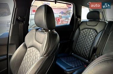 Позашляховик / Кросовер Audi Q7 2016 в Івано-Франківську
