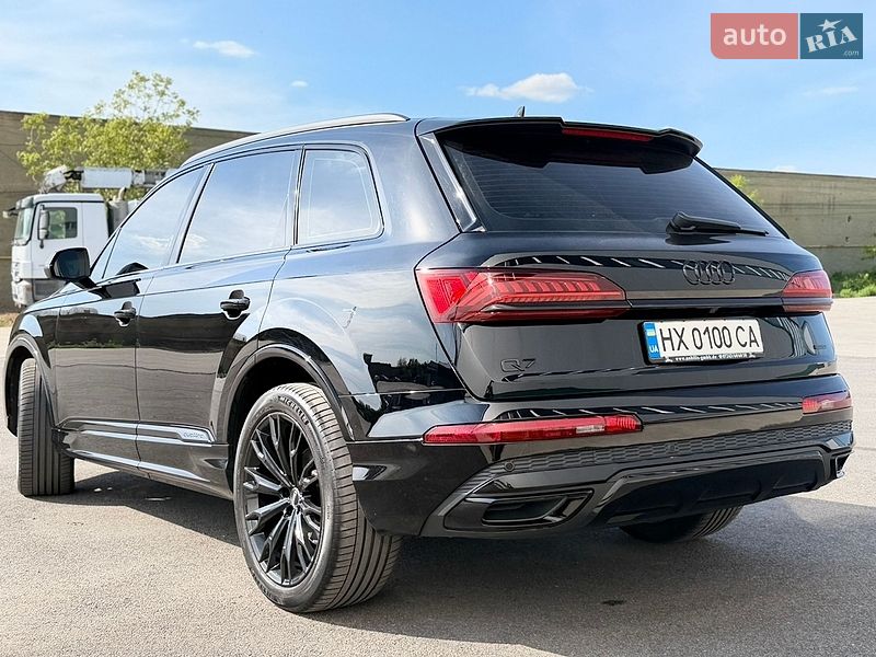 Внедорожник / Кроссовер Audi Q7 2020 в Виннице