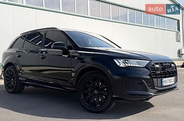 Внедорожник / Кроссовер Audi Q7 2020 в Виннице